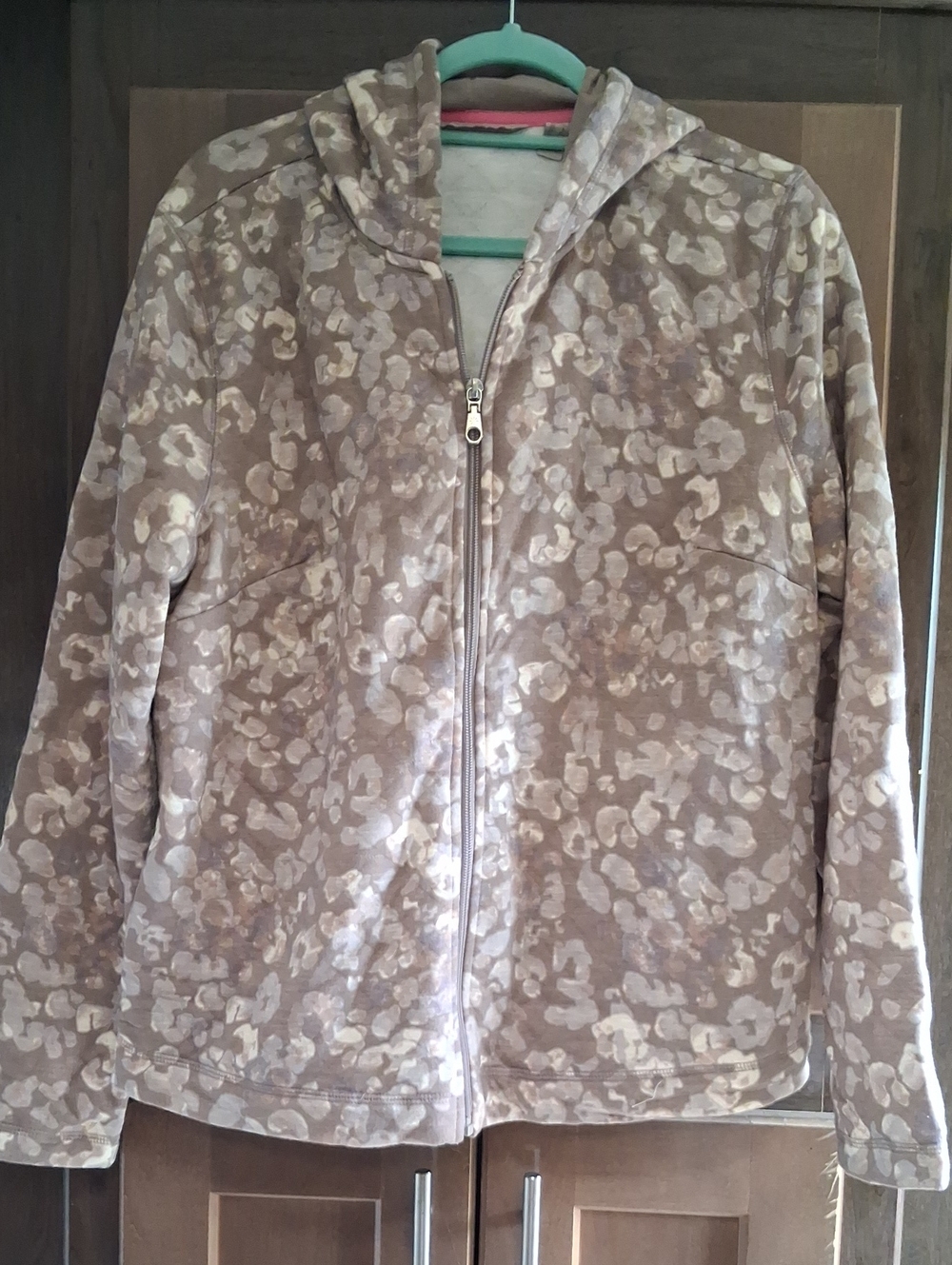 Women's Isaac Mizrahi Taupe Leopard Print Zip Hoodie Jacket